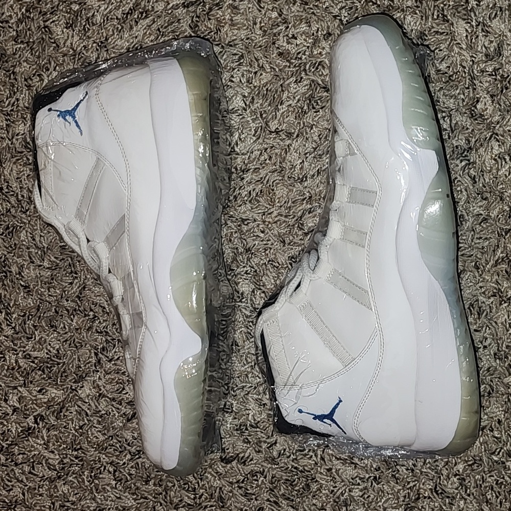 2014 Jordan 11 Legend Blue Size 10.5